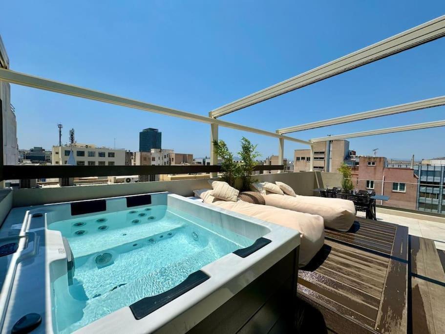Bluemotion - Cityview Pireo Esterno foto