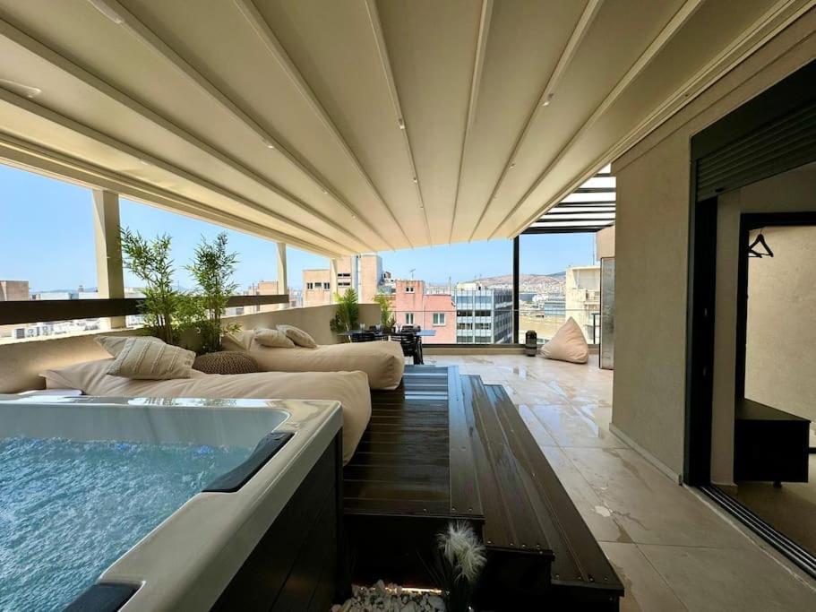 Bluemotion - Cityview Pireo Esterno foto