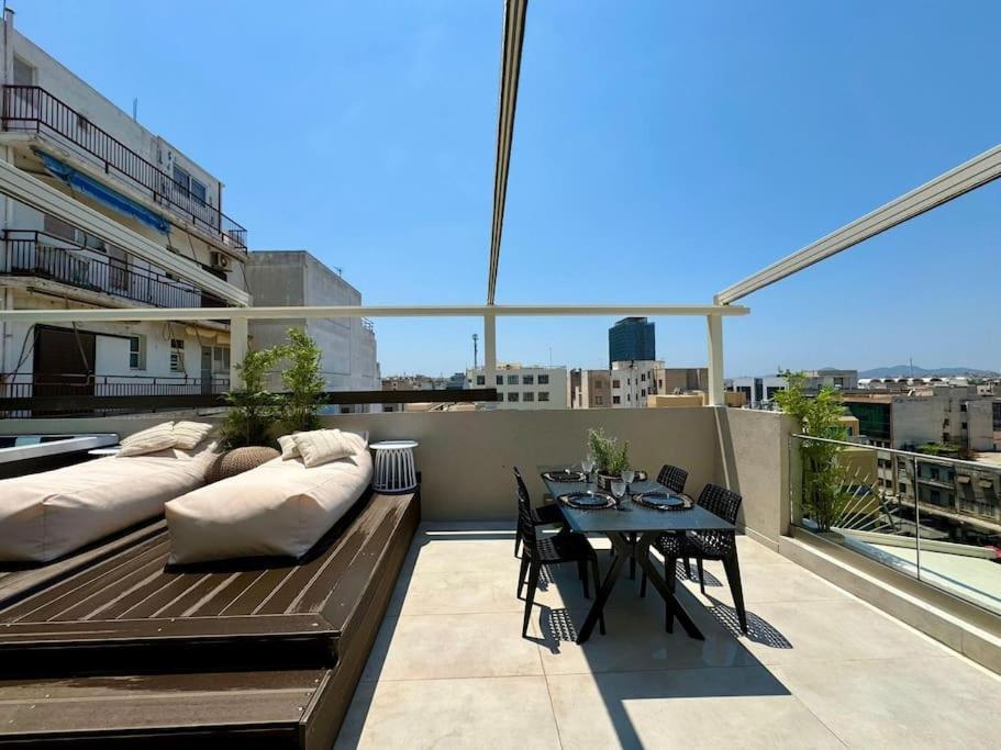 Bluemotion - Cityview Pireo Esterno foto