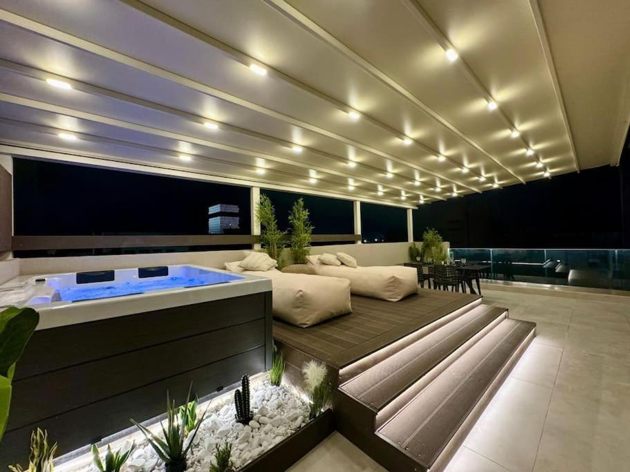 Bluemotion - Cityview Pireo Esterno foto