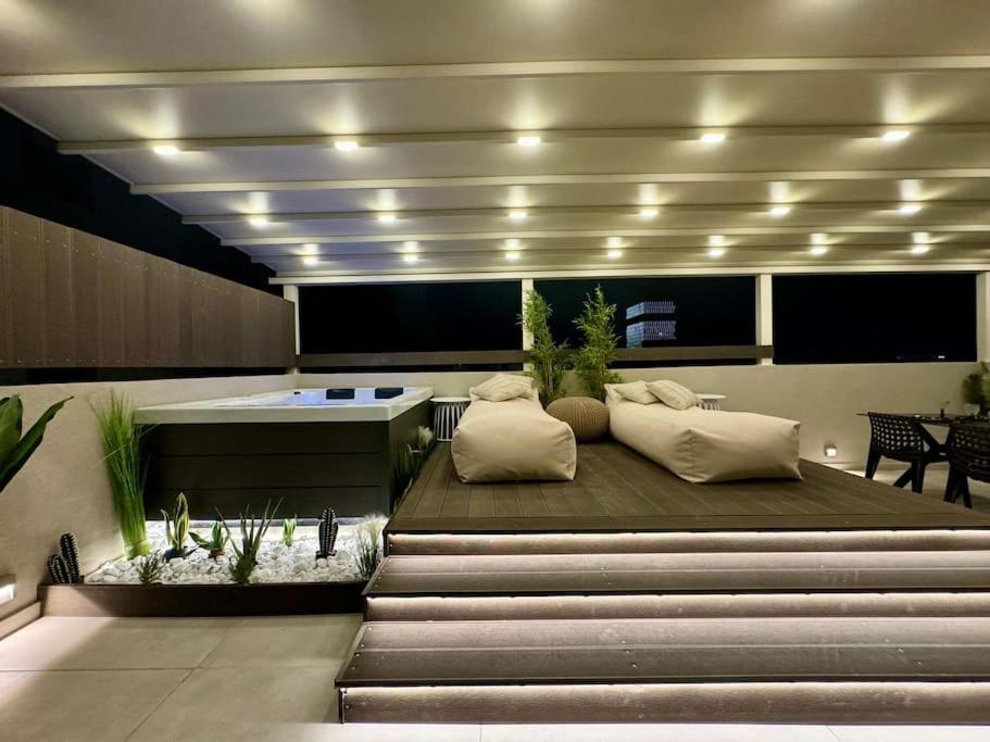 Bluemotion - Cityview Pireo Esterno foto