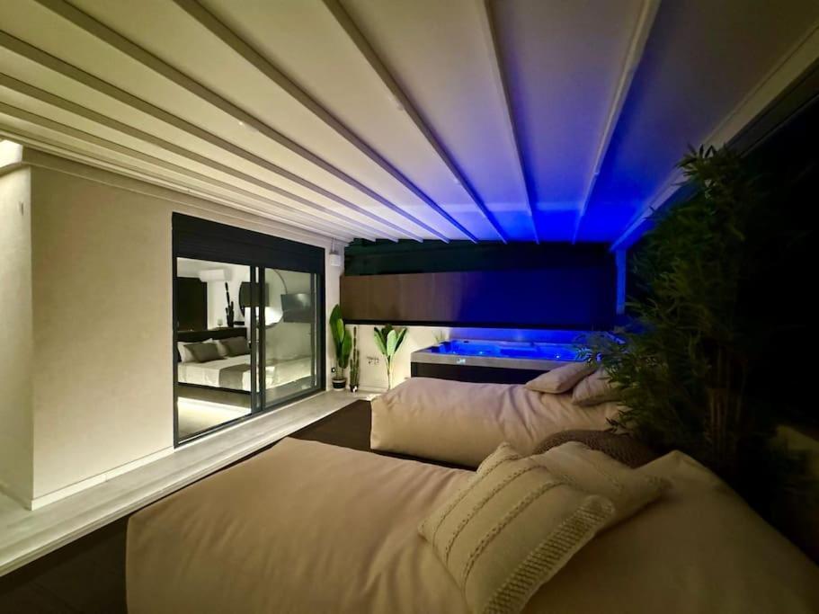 Bluemotion - Cityview Pireo Esterno foto